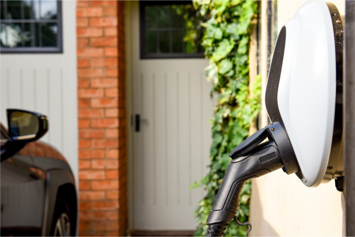 Borne de recharge à domicile pour votre voiture électrique : comment ne pas se tromper ?