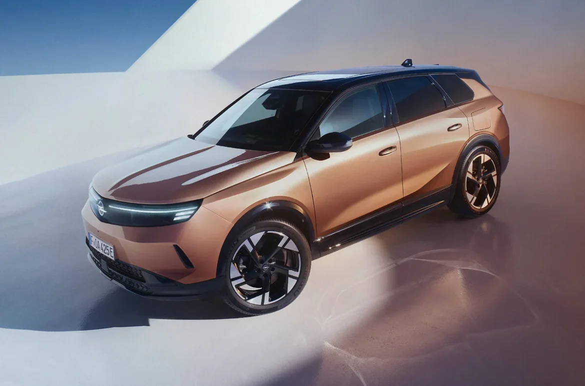 Nouveau Opel Grandland : un SUV au look ravageur et aux performances bluffantes